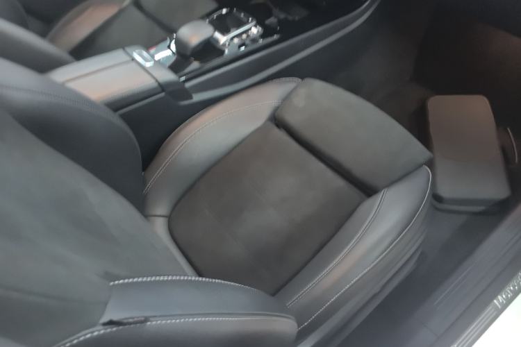 Used Mercedes-Benz A-Class 2021 A 200 L Sport Sedan Fashion Model
