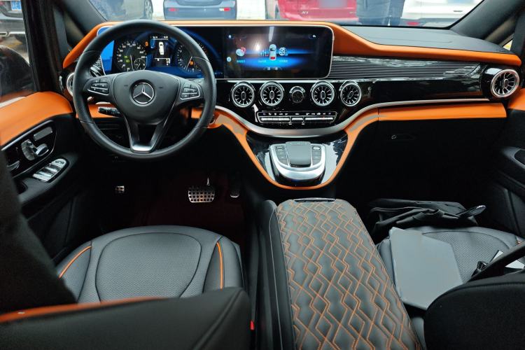 Used Mercedes-Benz Vito 
