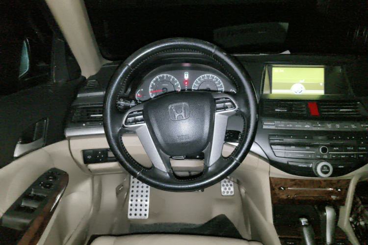 Used Honda Accord 2012 2.0L SE
