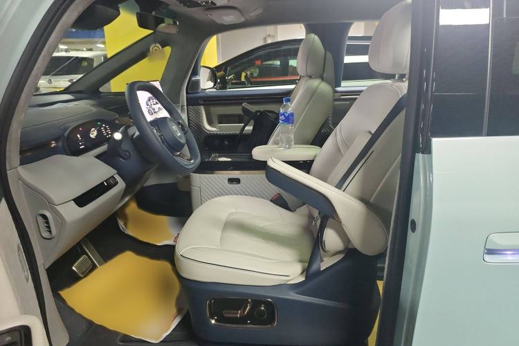 Used Zeekr MIX 2025 Long-Range Intelligent Driving Edition