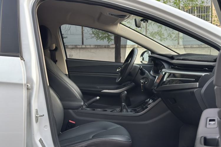 Used Chery Arrizo 5 2021 PRO 1.5L Manual Youth Edition
