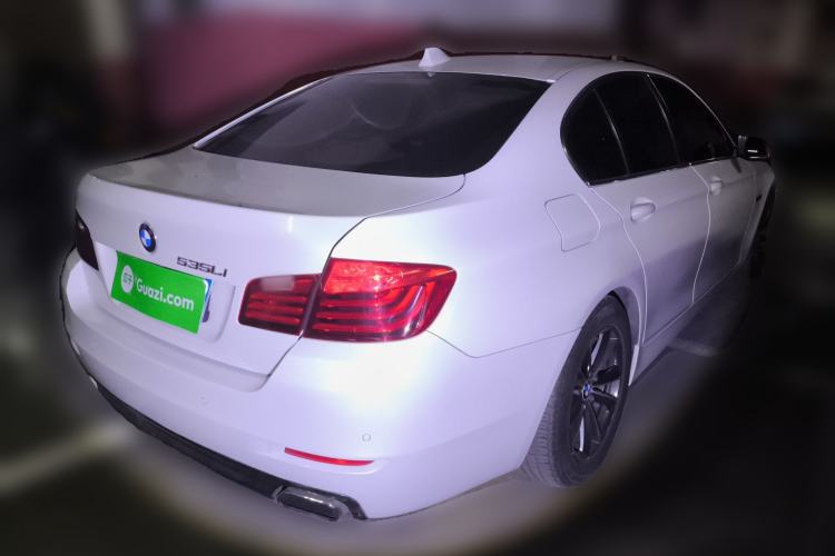 Used BMW 5 Series 2015 520i Elegant Edition
