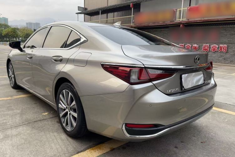 Used Lexus ES 2018 200 Luxury Edition China V Standard
