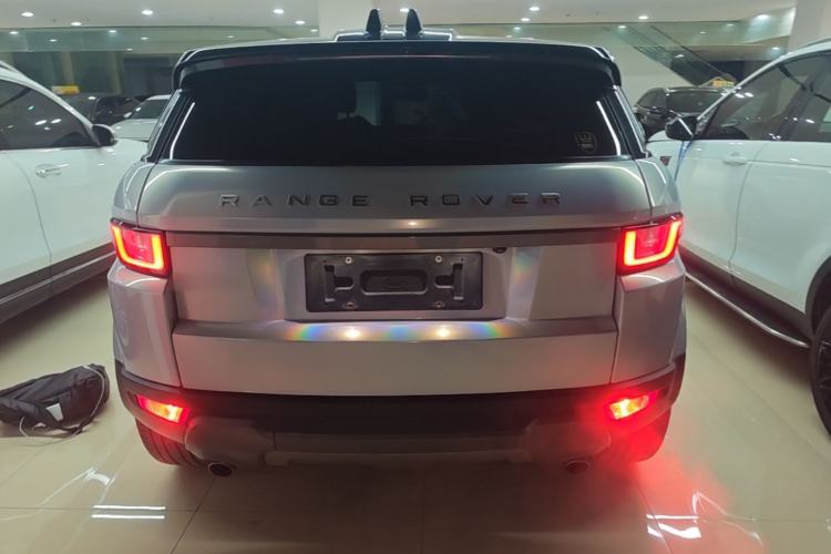 Used Land Rover Range Evoque 2018 240 PS SE Smart Brilliance Edition
