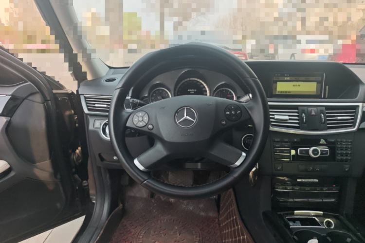 Used Mercedes-Benz E-Class 2012 E 260 L CGI Fashion Model
