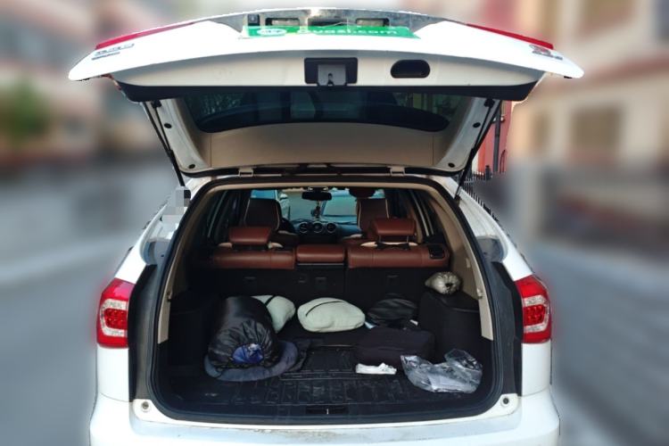 Used BYD Tang New Energy 2015 2.0T Four-Wheel-Drive Flagship Model
