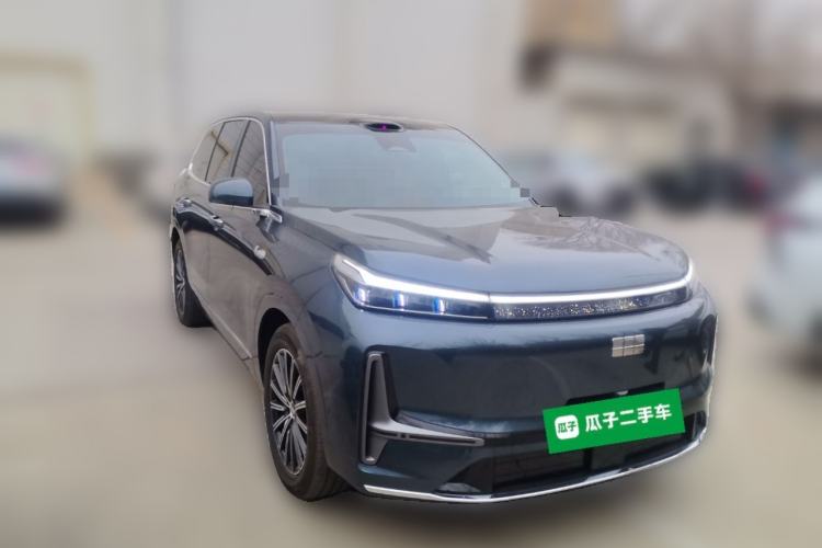 Used Geely Galaxy M9 2025 Model 230km Two-Wheel-Drive Exploration Edition Front Right 45 Deg