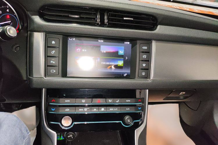 Used Jaguar XFL 2017 XFL 2.0T 240PS Luxury Edition