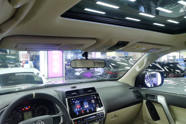 Used Toyota Prado 2019 2.7L TX-L Dual Fuel External Tank – Middle East