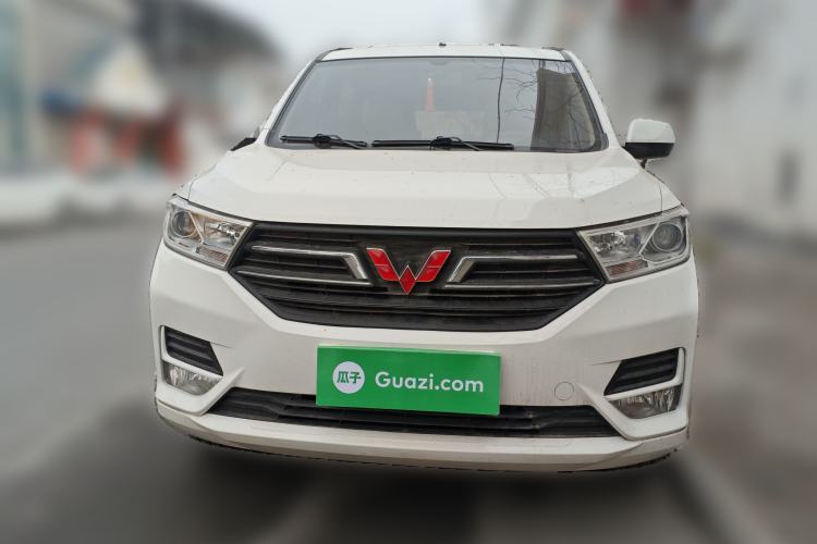 Used Wuling Hongguang 2021 1.5L S Standard Version LAR Front