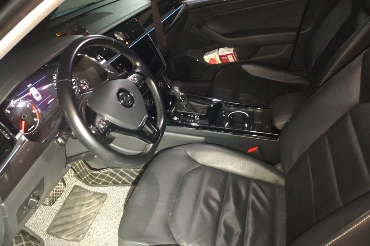 Used Volkswagen Phideon 2018 Revised Version 380TSI Two-Wheel Drive Business Edition