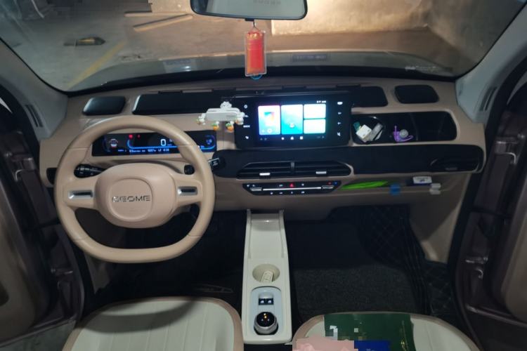 Used Geely Galaxy Panda 2023 Panda Mini 200km Endurance Bear
