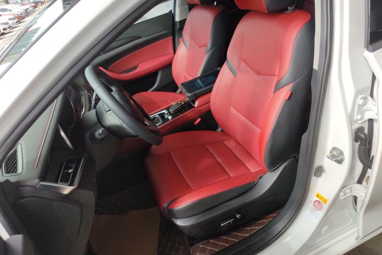 Used CHANGAN Eado 2019 Blue Whale Edition 280T GDI DCT High-Speed Model
