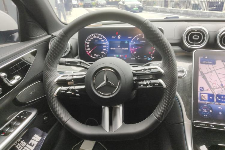 Used Mercedes-Benz C-Class 2025 Facelift C 260 L Sport Edition Steering Wheel