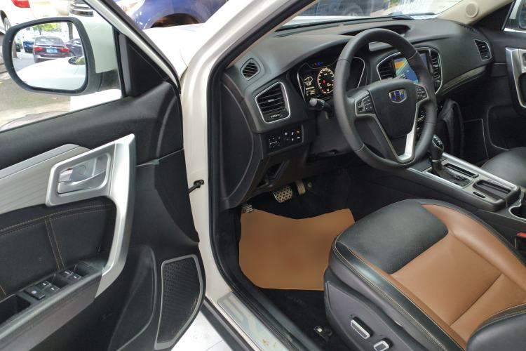 Used Geely Auto Vision X6 2016 1.3T CVT Flagship Model
