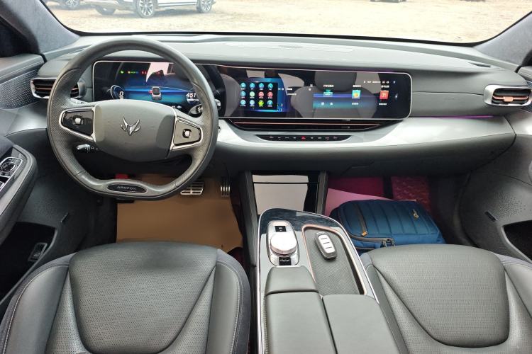 Used ARCFOX Alpha S 2021 708S+ 160kW Center Console