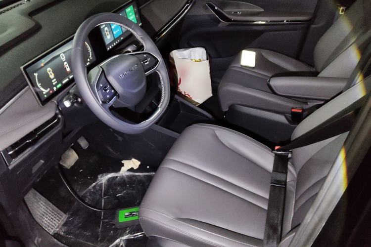 Used SAIC MAXUS Dajia 7 2024 Revised Version Super Hybrid Long-Range Edition Enjoyment Version Left Front Seat