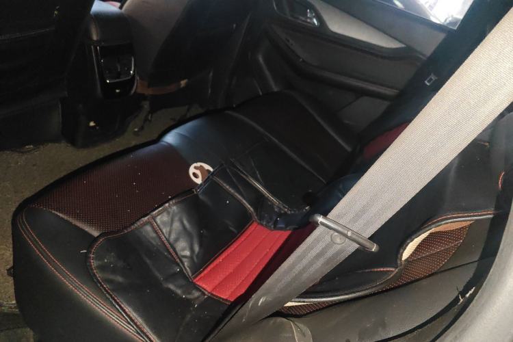 Used Baojun 560 2015 1.8L manual luxury version
