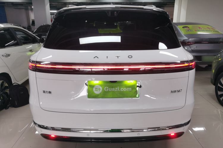 Used Hima AITO M7 2026 Model Range-Extending Max All-Wheel Drive 5-Seater Version
