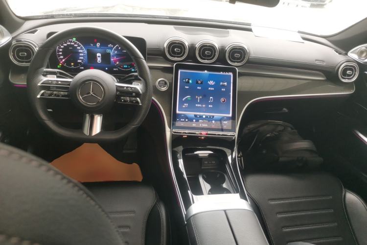 Used Mercedes-Benz C-Class 2022 Restyled C 260 L Sport Edition Center Console