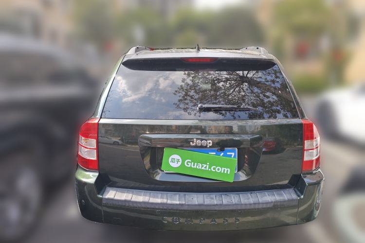 Used Jeep Compass 2010 2.4L four-wheel drive sport version
