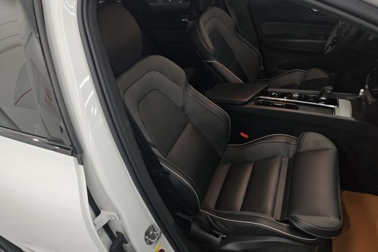 Used Volvo XC60 2022 B5 4x4 Smart & Advanced Sport Edition
