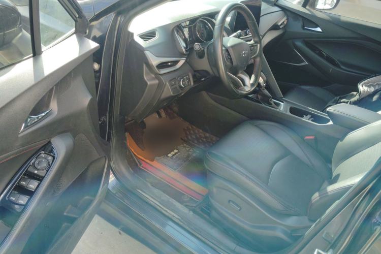 Used Chevrolet Orlando 2020 Light Hybrid Redline 530T Automatic Enjoyment Edition (5+2 Models)
