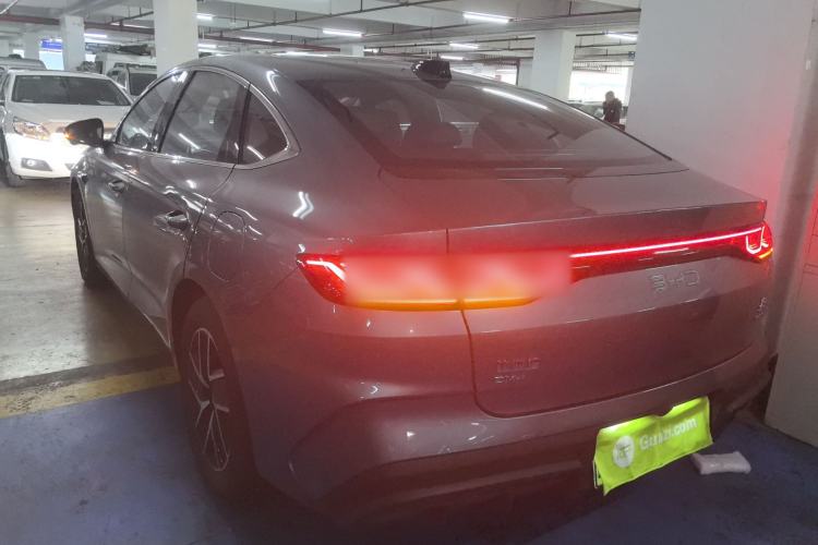 Used BYD Qin L 2025 DM-i Smart Drive 120KM Leading Model