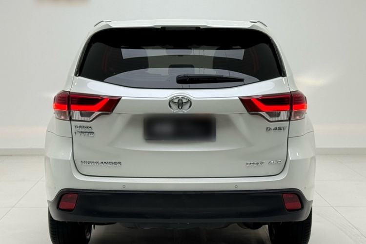 Used Toyota Highlander 2018 2.0T Four-Wheel Drive Luxury Edition 7 Seats China V Emission Standard