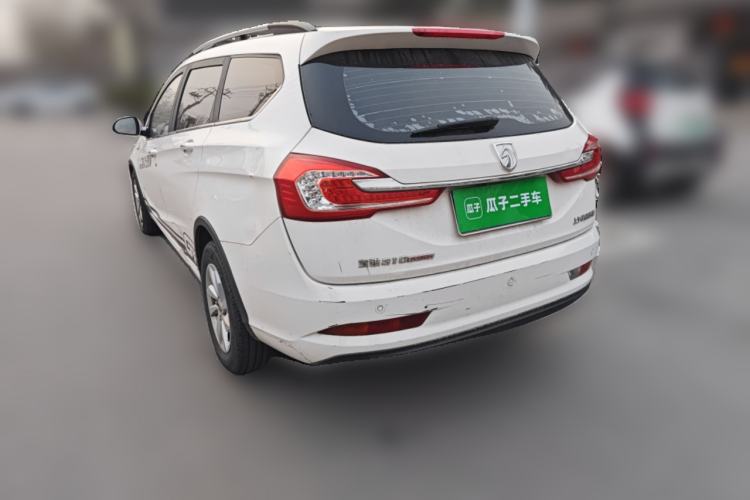 Used Baojun 310W 2017 1.5L Manual Fashion Model China V
