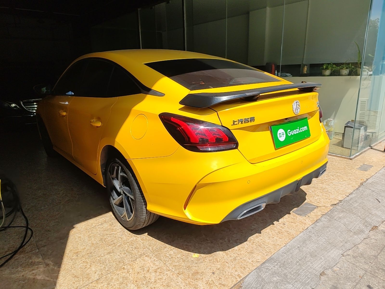 MG 5 2021 Revised 300TGI DCT Qingshè Luxurious Enjoyment Edition — снимка 4