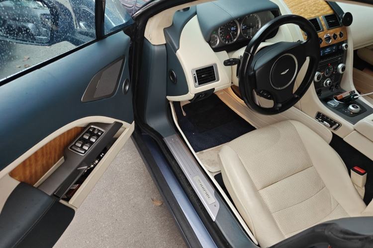 Used AstonMartin Rapide 2010 6.0L Driver Seat