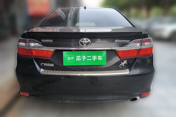 Used Toyota Camry 2016 2.0E 10th Anniversary Elite Edition
