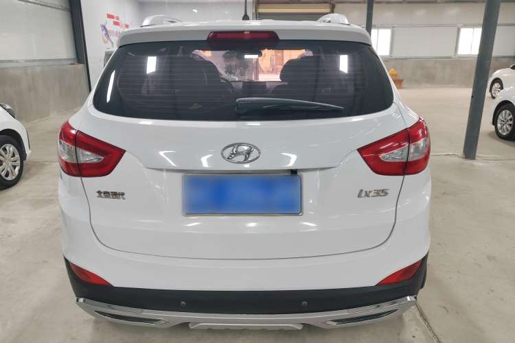 Used Hyundai ix35 2015 2.0L Automatic 2WD Smart Version China V Standard