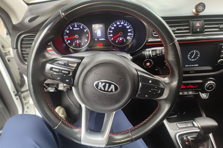 Used Kia KX Cross 2018 1.6L Automatic Dynamic Sunroof Version
