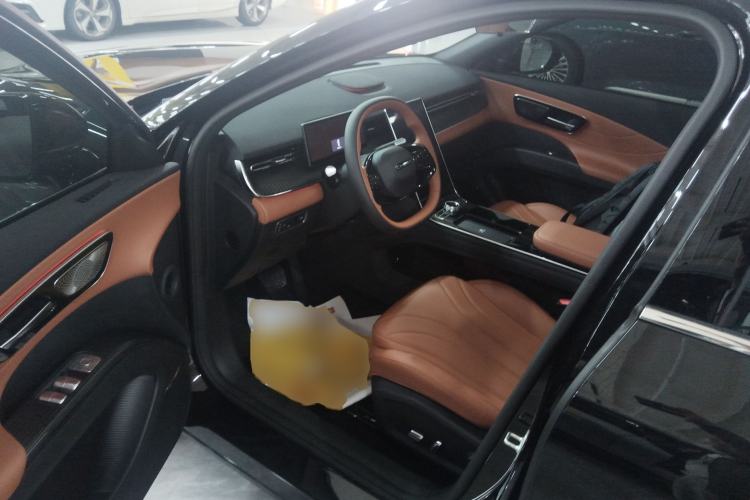 Used Chery Tiggo 8 2026 Model, 5th Generation Leopard Model, Kunpeng 1.6T Automatic Prestige Version
