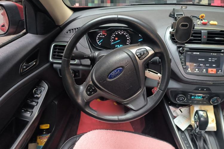 Used Ford Escort 2015 1.5L Automatic Fashion Model
