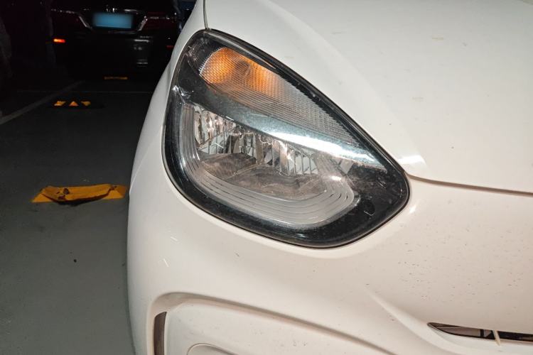 Used Roewe Clever 2021 302km Excellence Edition Right Front Headlight