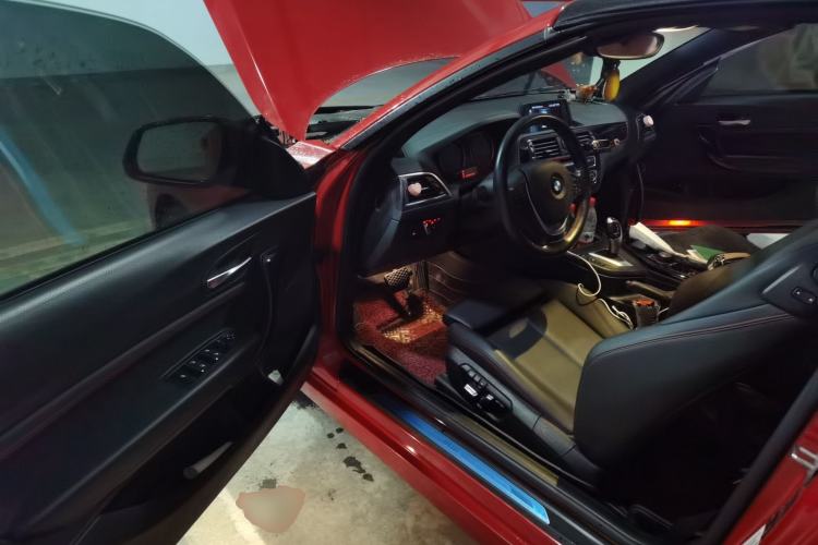 Used BMW 2 Series 2019 225i Convertible Coupe Sports Design Package Driver Seat