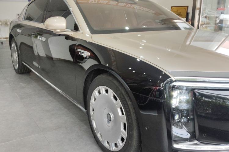 Used Hima S800 2025 Model, Range-Extended Starlight Prestige Edition, 5 Seats
