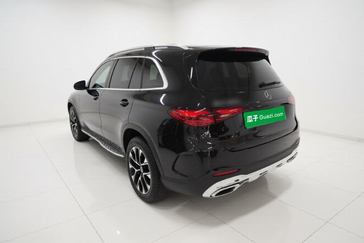 Used Mercedes-Benz GLC 2023 Facelift GLC 260 L 4MATIC Luxury Version 5 Seats Exterior 2