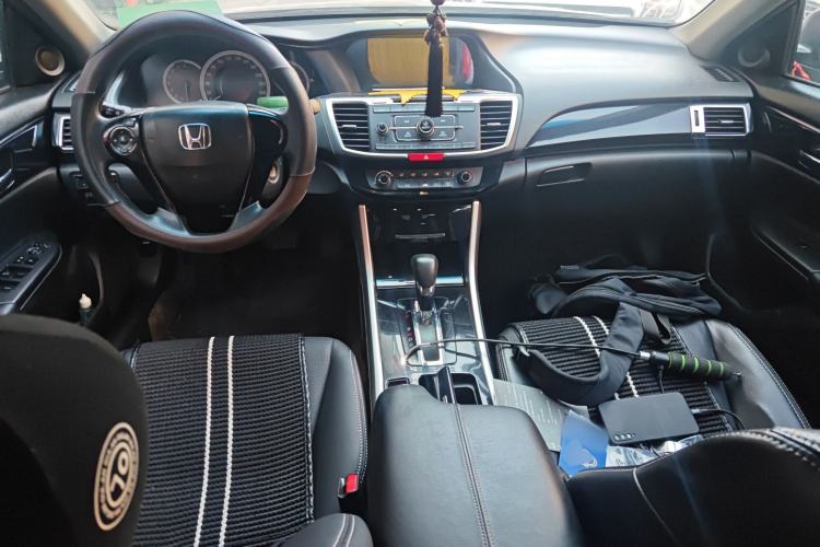 Used Honda Accord 2016 2.0L Comfort Edition
