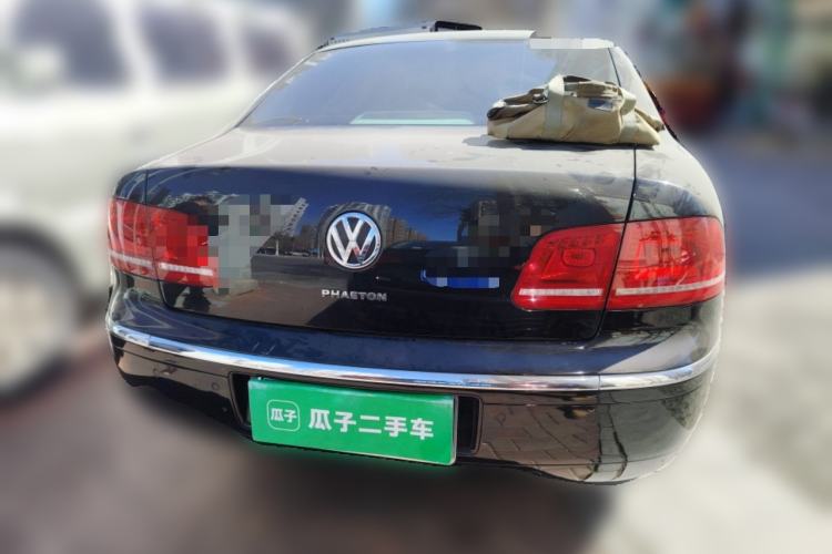 Used Volkswagen Phaeton 2011 3.6L V6 5-Seater Extended Comfort Version
