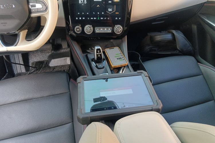 Used Lynk & Co 02 2022 1.5T DCT Shine Pro Gear Lever