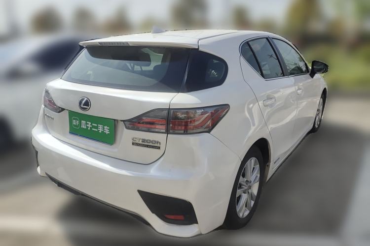 Used Lexus CT 2014 CT200h Elite Edition Monochrome Rear Right 45 Deg