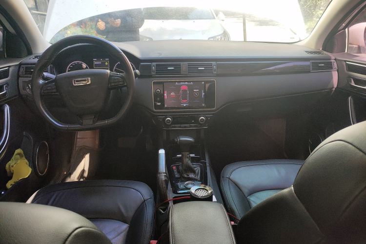 Used Qoros 3 2015 Urban SUV 1.6T Automatic Xuan Dong Party Edition
