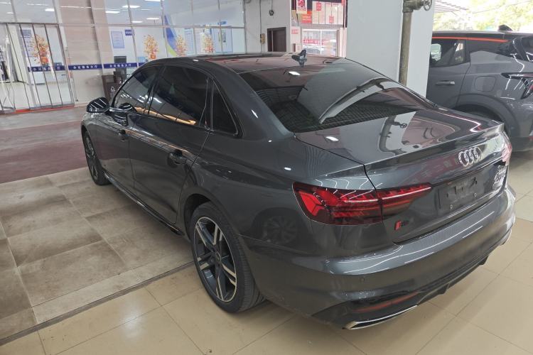 Used Audi A4L 2022 40 TFSI Luxury Dynamic Model