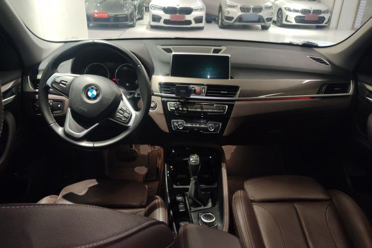 Used BMW X1 New Energy 2019 xDrive25Le Mileage Upgrade Version Center Console