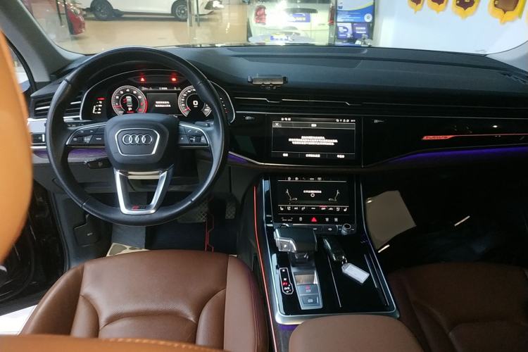 Used Audi Q7 2021 55 TFSI quattro S line Sport model