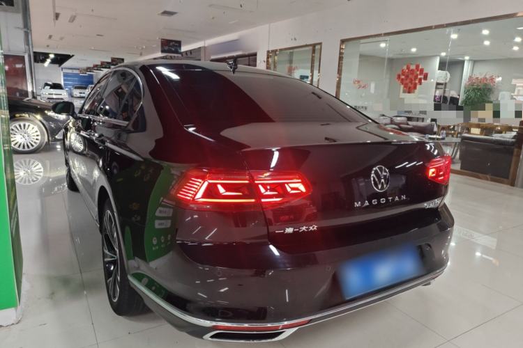 Used Volkswagen Magotan 2020 330TSI DSG Luxury Edition Rear Left 45 Deg